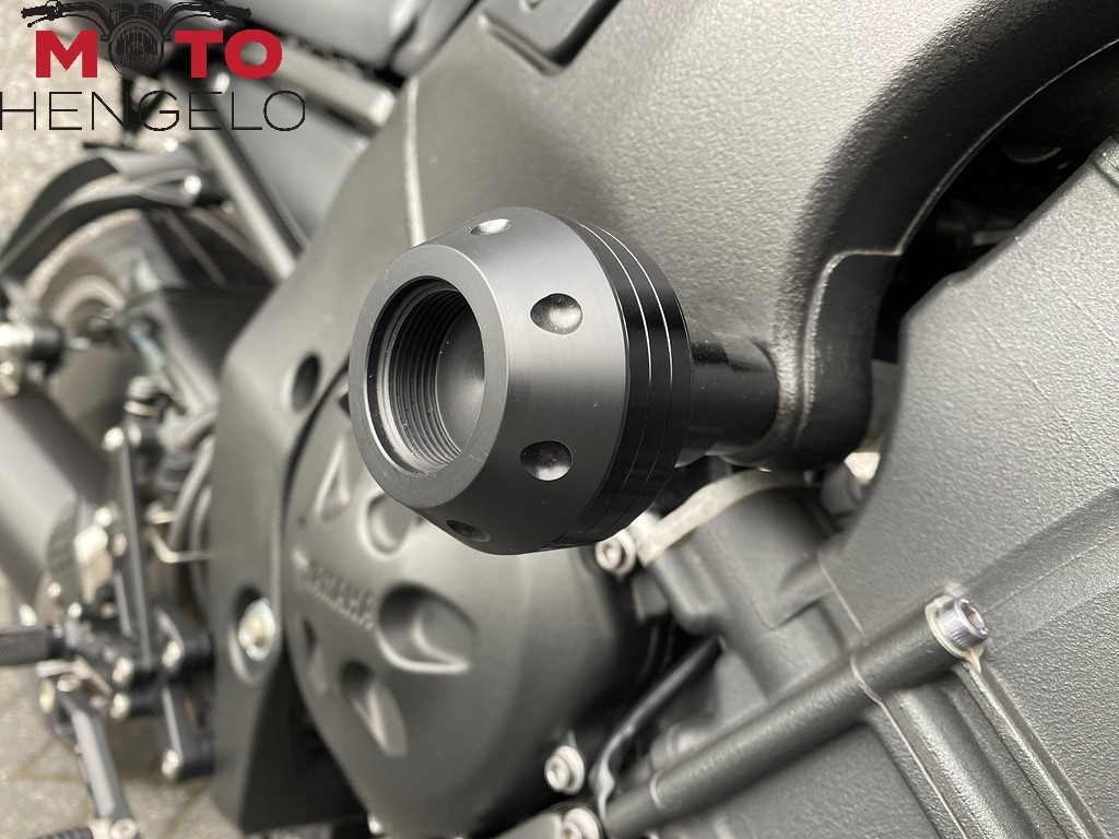 YAMAHA - FZ1