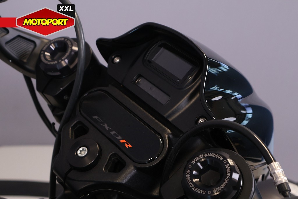 HARLEY-DAVIDSON - FXDRS 114