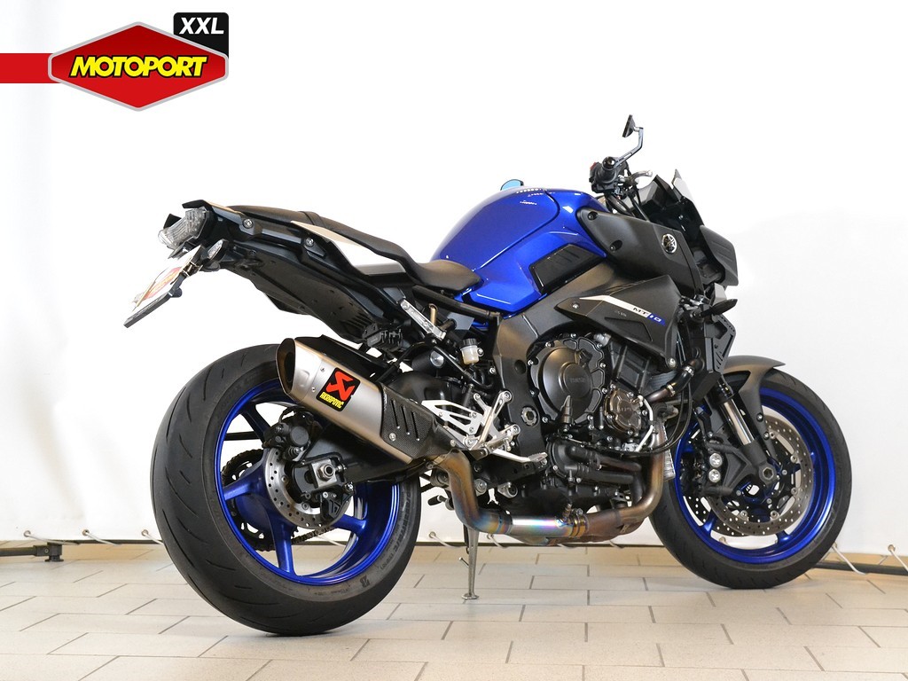 YAMAHA - MT 10