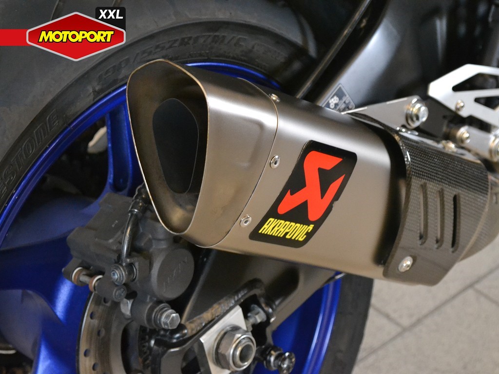 YAMAHA - MT 10