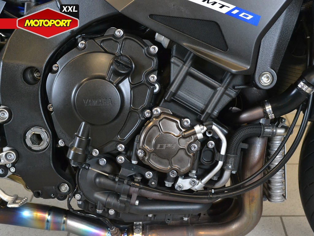 YAMAHA - MT 10