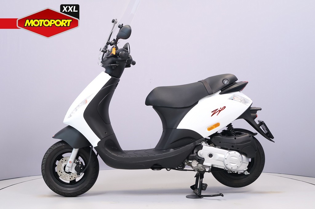 PIAGGIO - ZIP 25KM/H