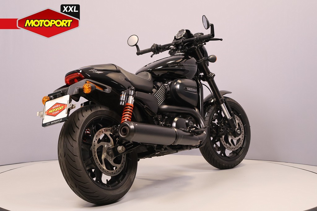 HARLEY-DAVIDSON - STREET ROD 750