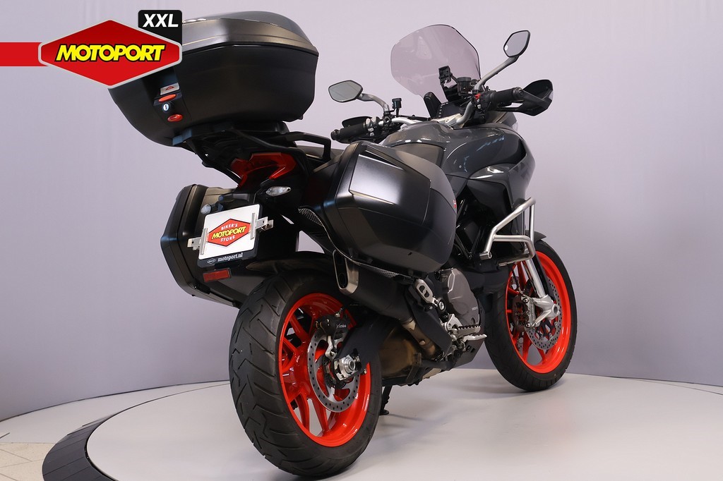 DUCATI - MULTISTRADA V2 S TRAVEL