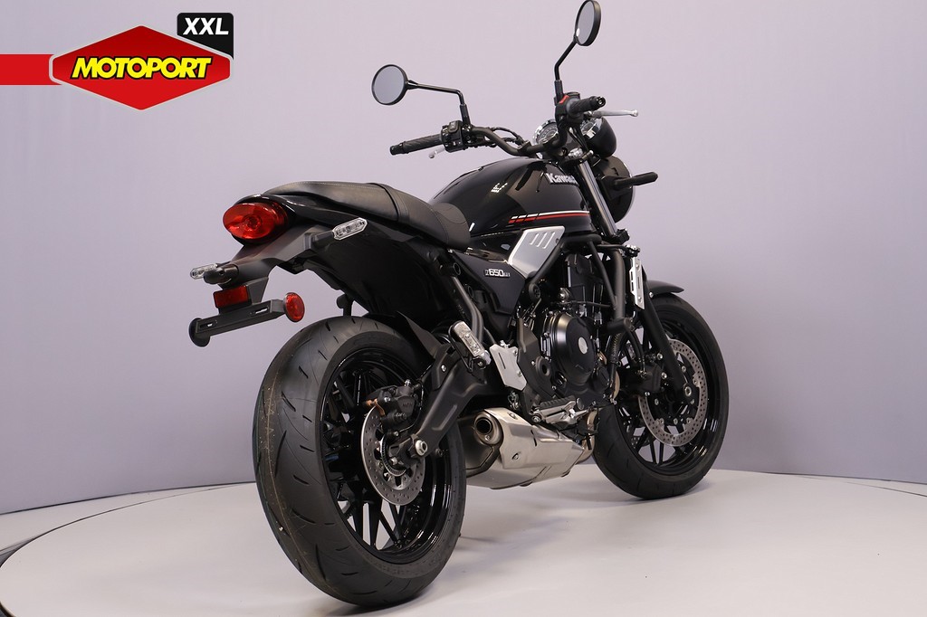KAWASAKI - Z 650 RS