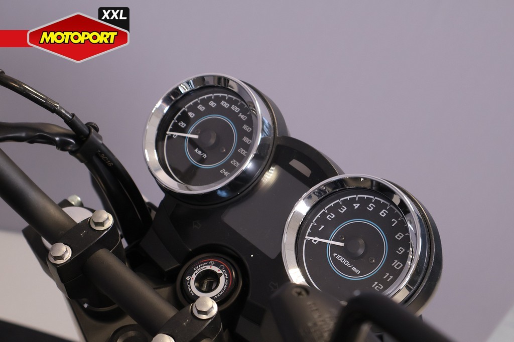 KAWASAKI - Z 650 RS