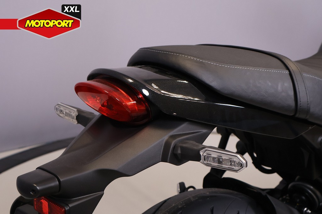 KAWASAKI - Z 650 RS