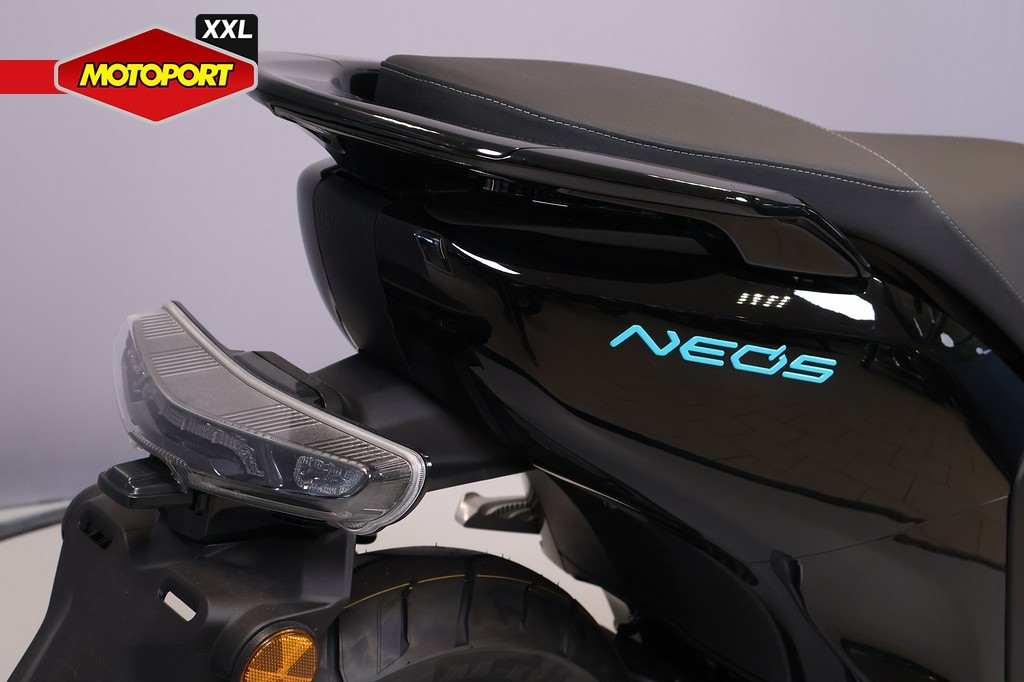 YAMAHA - NEO'S DUAL BATTERY