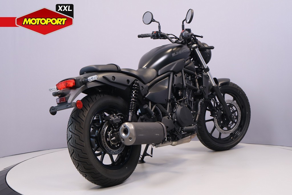 KAWASAKI - ELIMINATOR 500