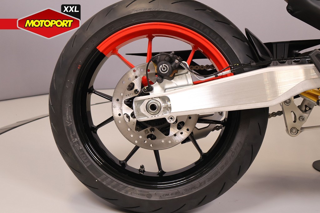 DUCATI - HYPERMOTARD 698 RVE