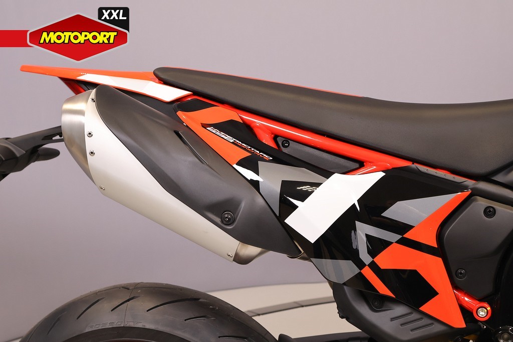DUCATI - HYPERMOTARD 698 RVE