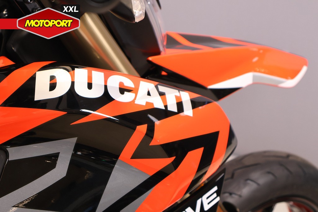 DUCATI - HYPERMOTARD 698 RVE