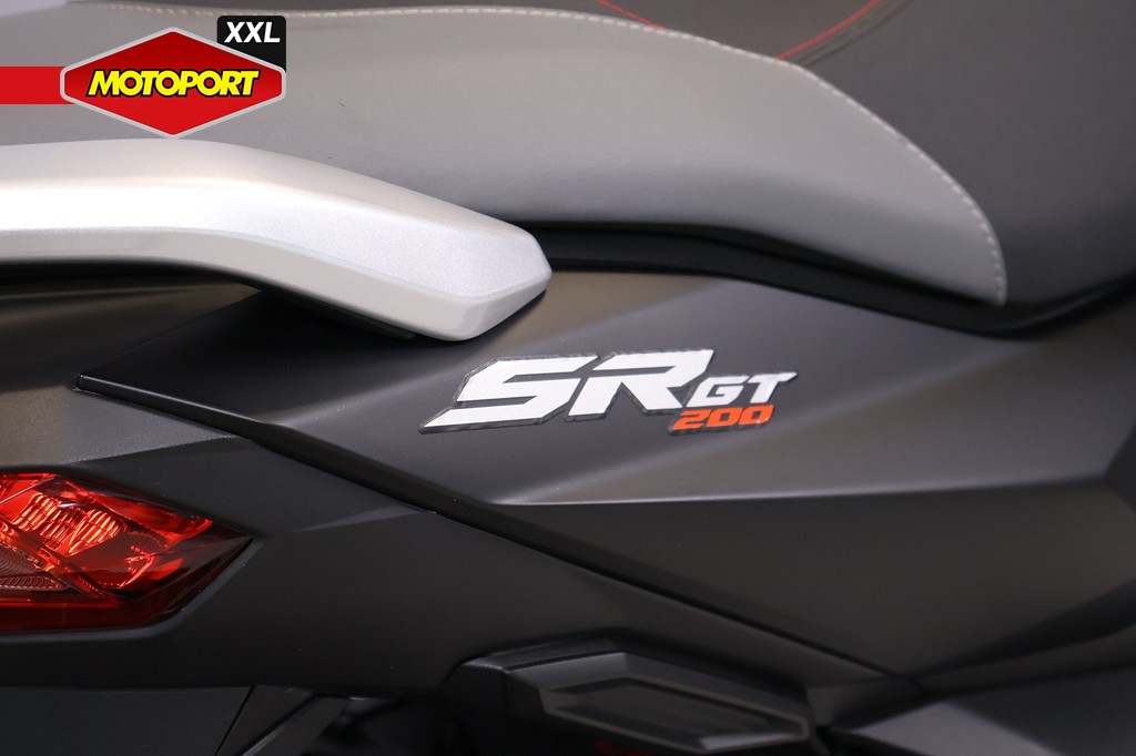 APRILIA - SR GT 200 SPORT