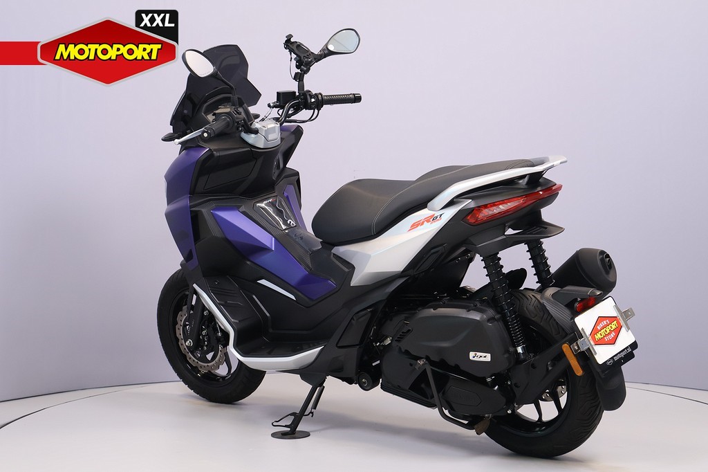 APRILIA - SR GT 200
