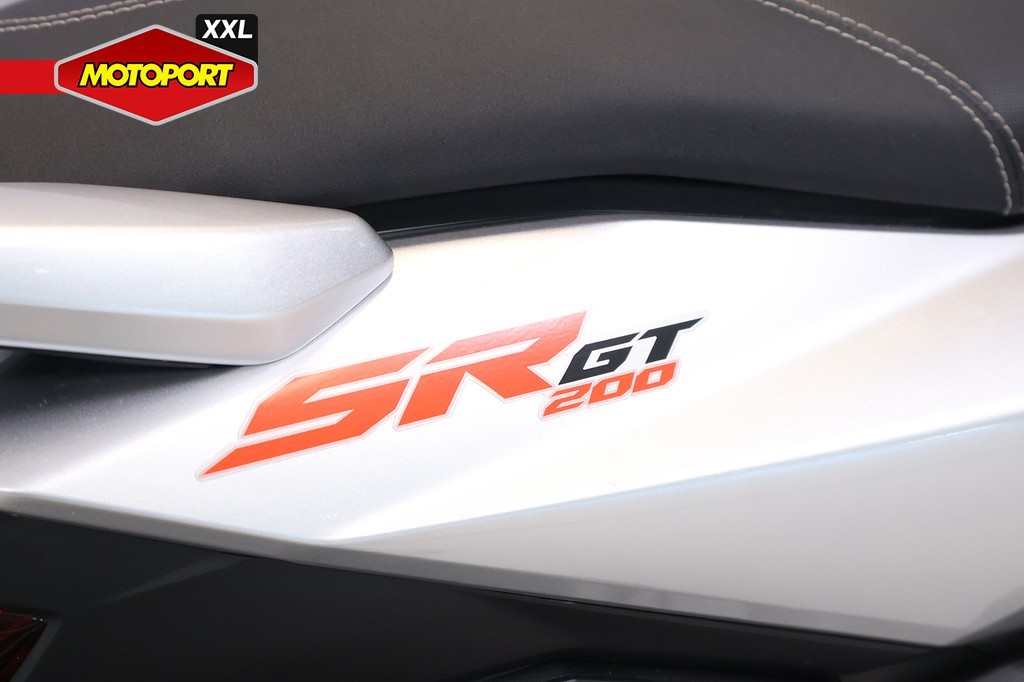 APRILIA - SR GT 200