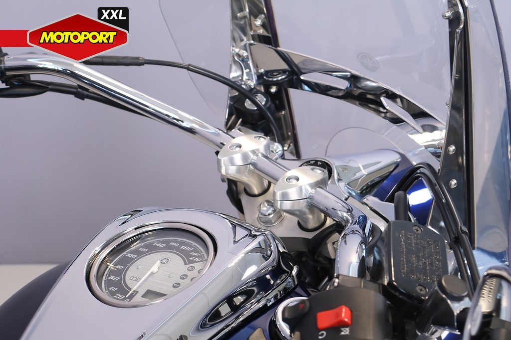 YAMAHA - XVS 950 A