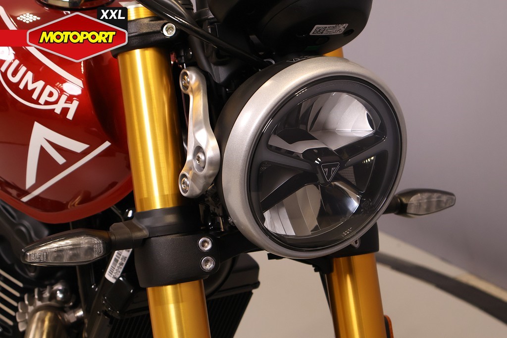 TRIUMPH - SPEED 400
