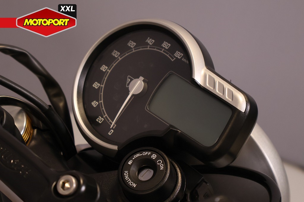 TRIUMPH - SPEED 400