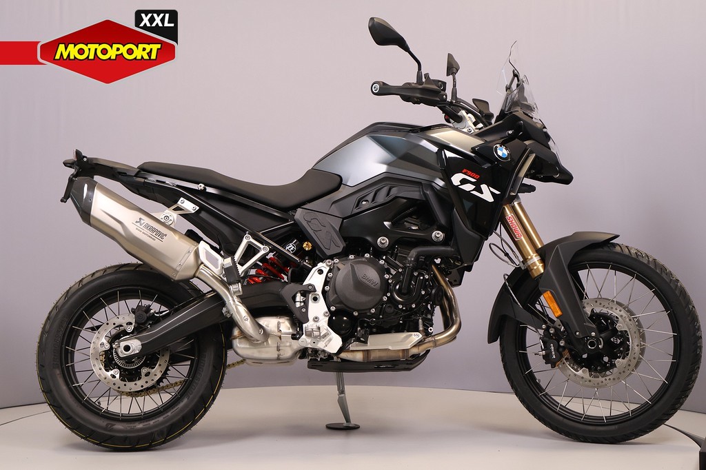 BMW - F 900 GS