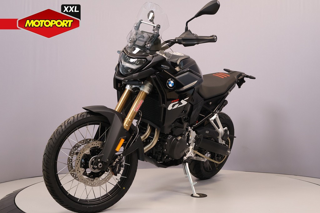 BMW - F 900 GS