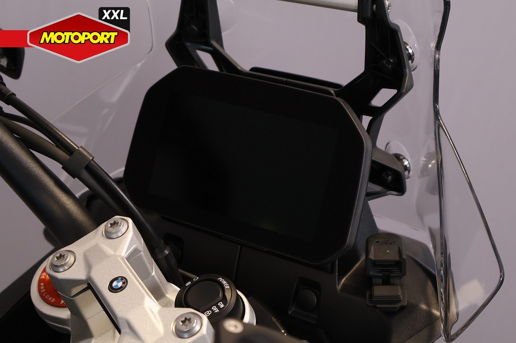 BMW - F 900 GS