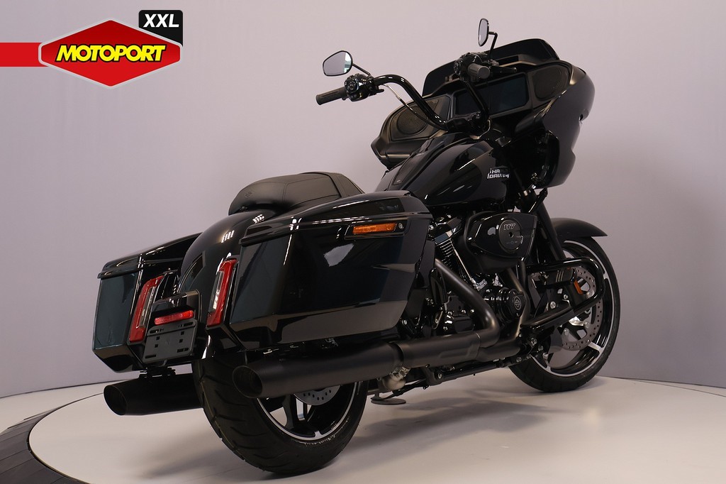 HARLEY-DAVIDSON - ROAD GLIDE