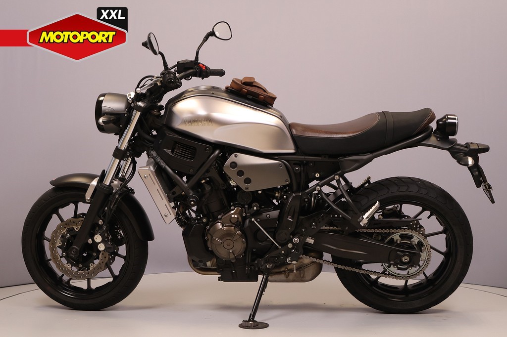 YAMAHA - XSR 700