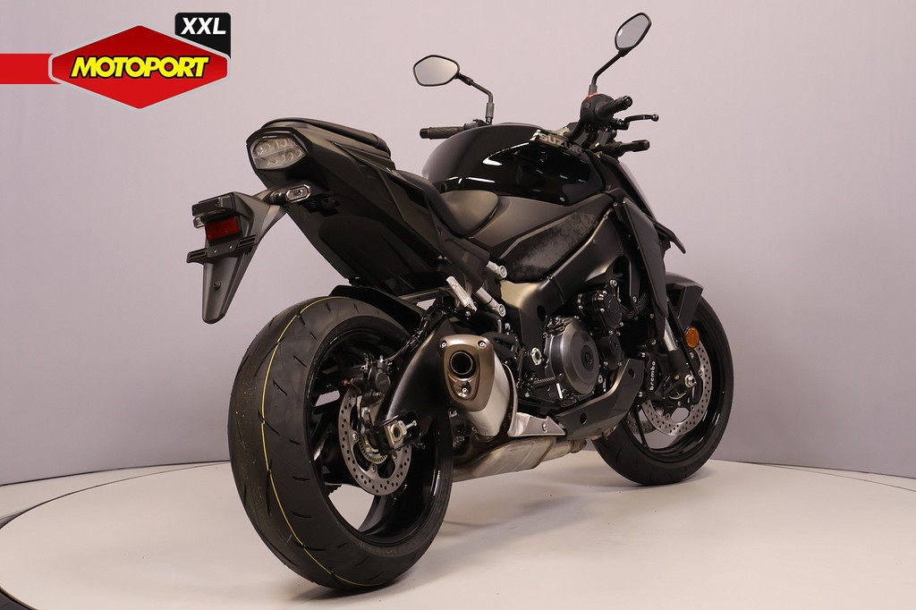 SUZUKI - GSX-S 1000
