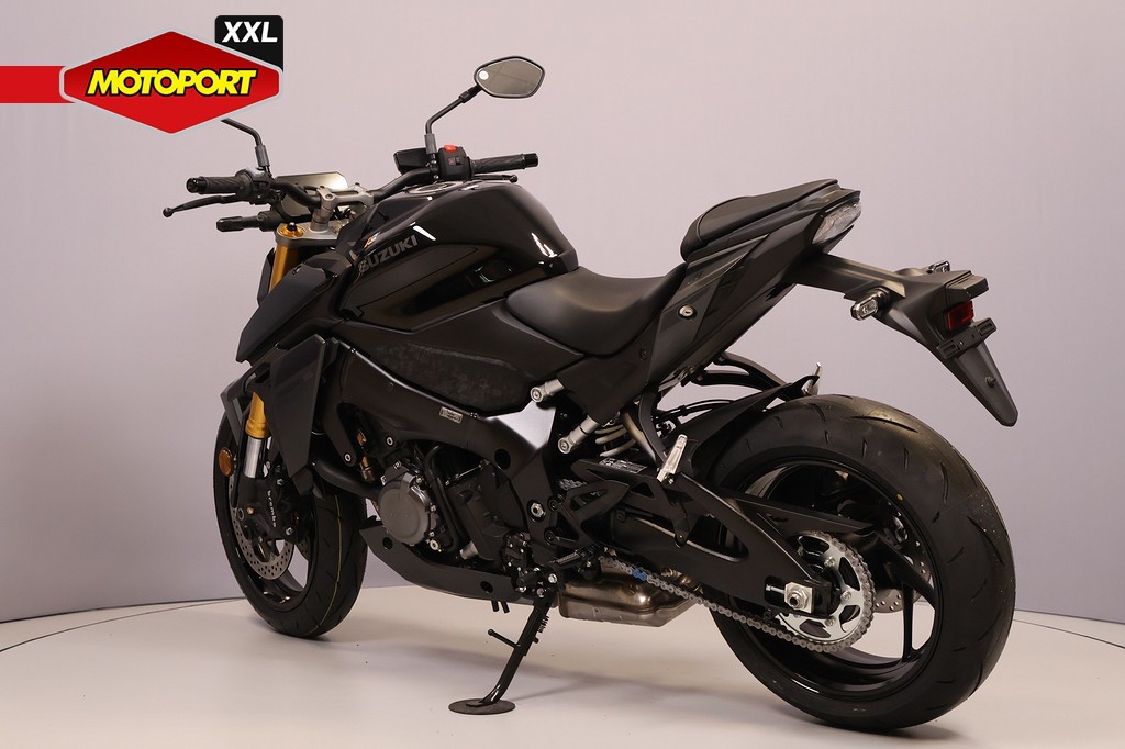 SUZUKI - GSX-S 1000