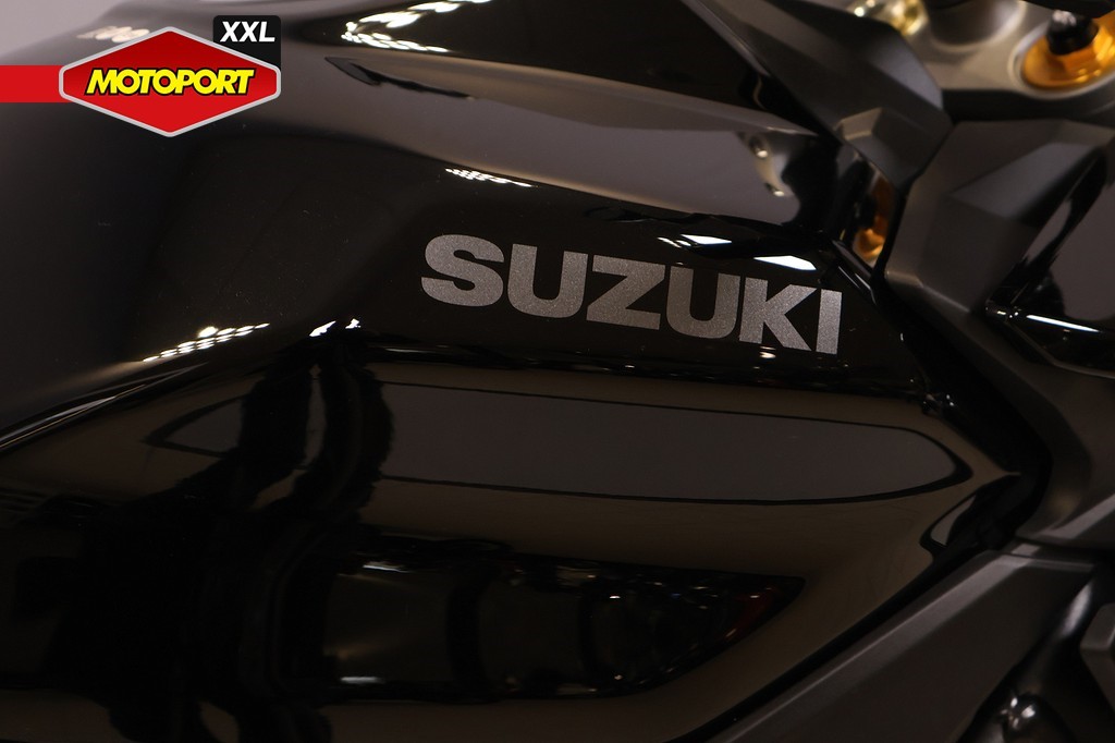 SUZUKI - GSX-S 1000