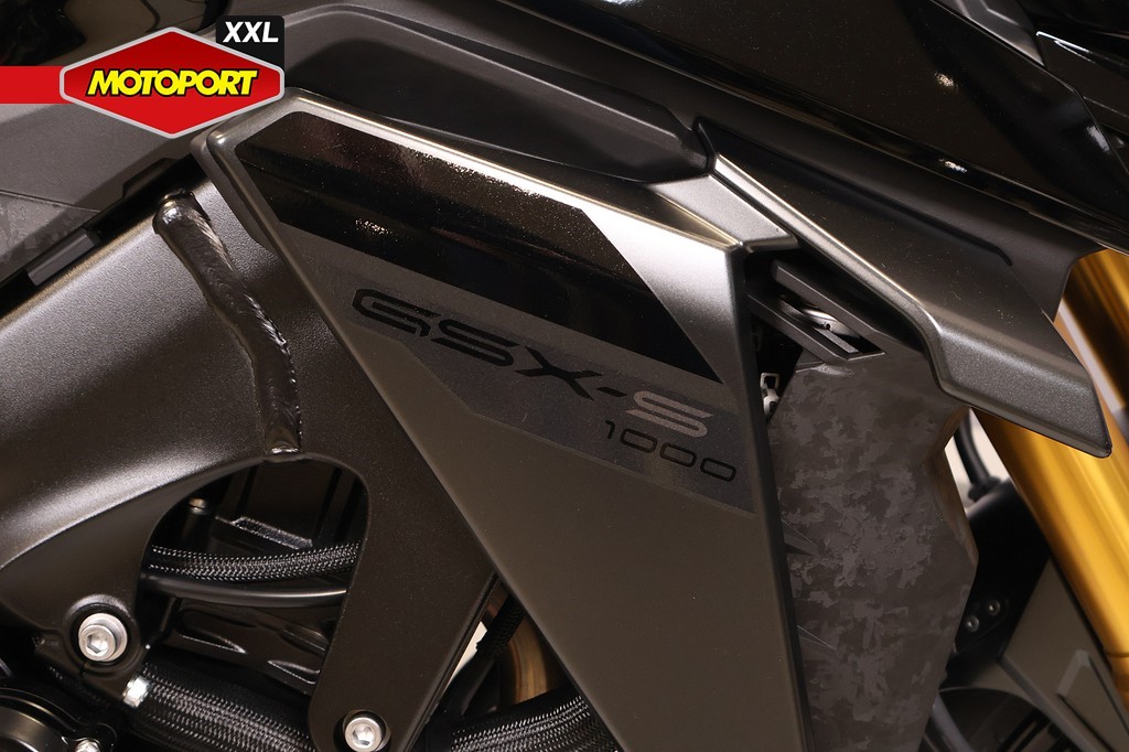 SUZUKI - GSX-S 1000