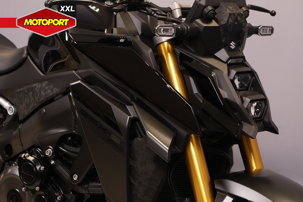 SUZUKI - GSX-S 1000