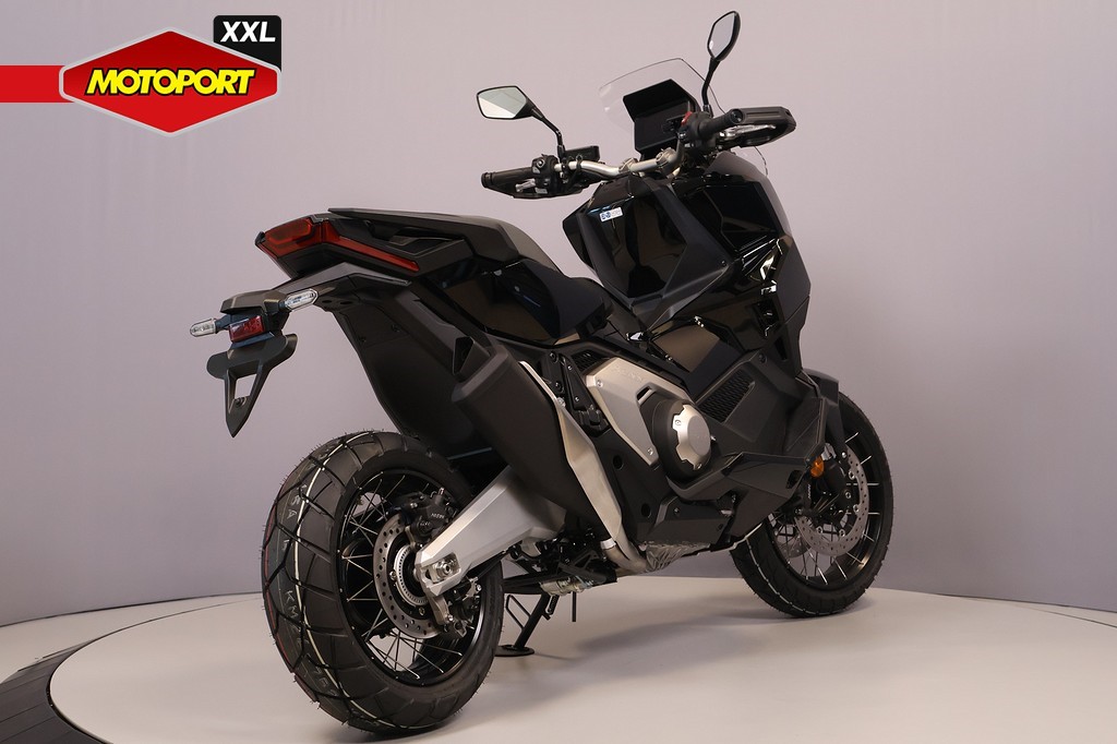 HONDA - X-ADV 750