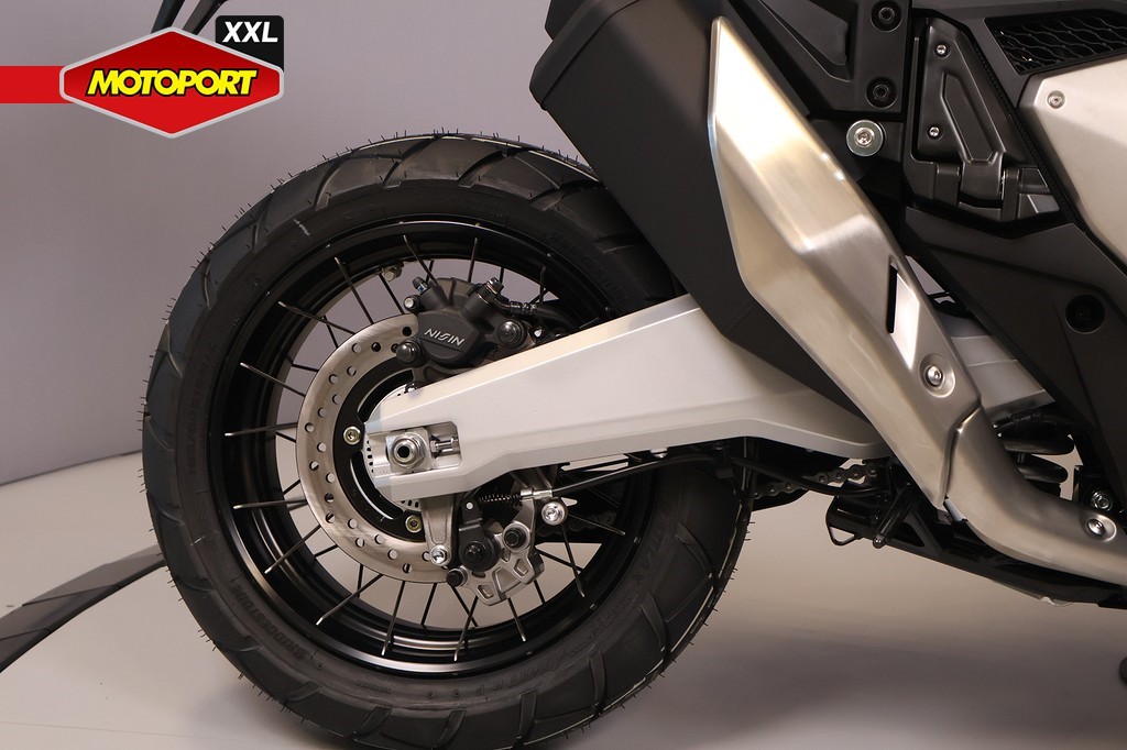 HONDA - X-ADV 750