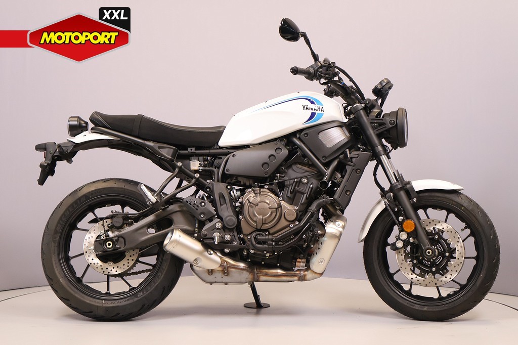 YAMAHA - XSR 700