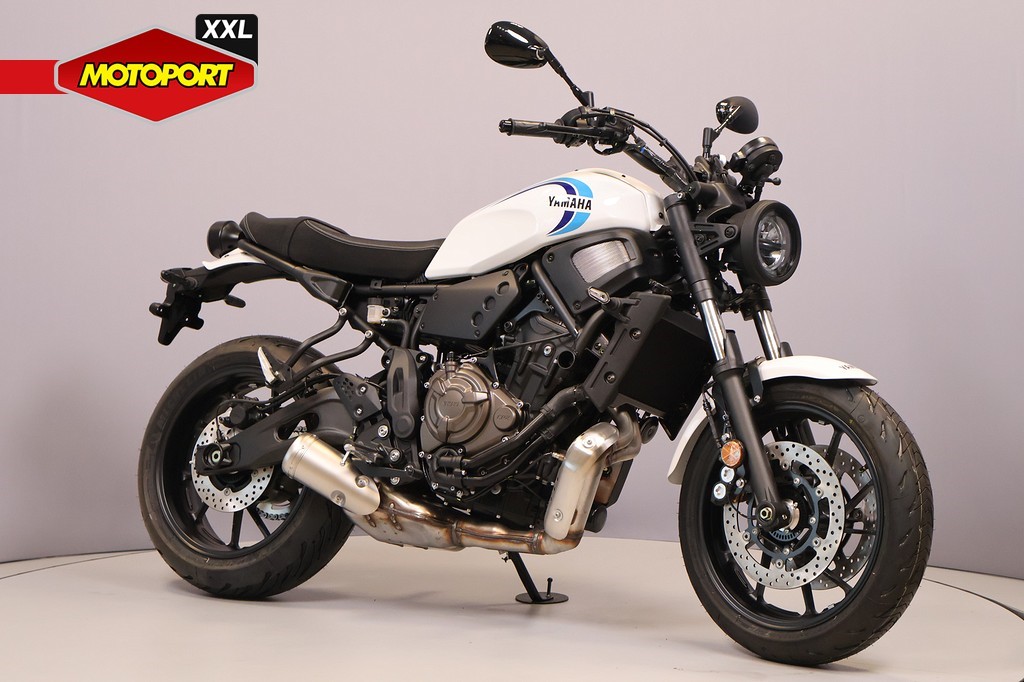 YAMAHA - XSR 700