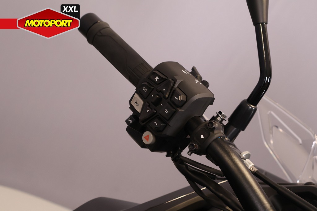 HONDA - NT 1100