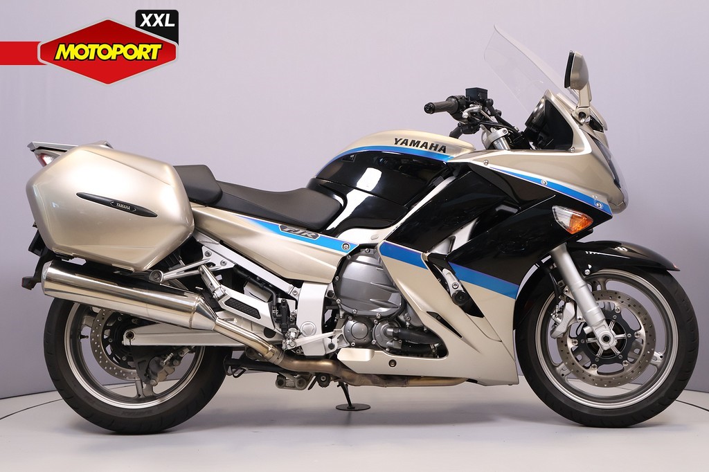 YAMAHA - FJR 1300 A