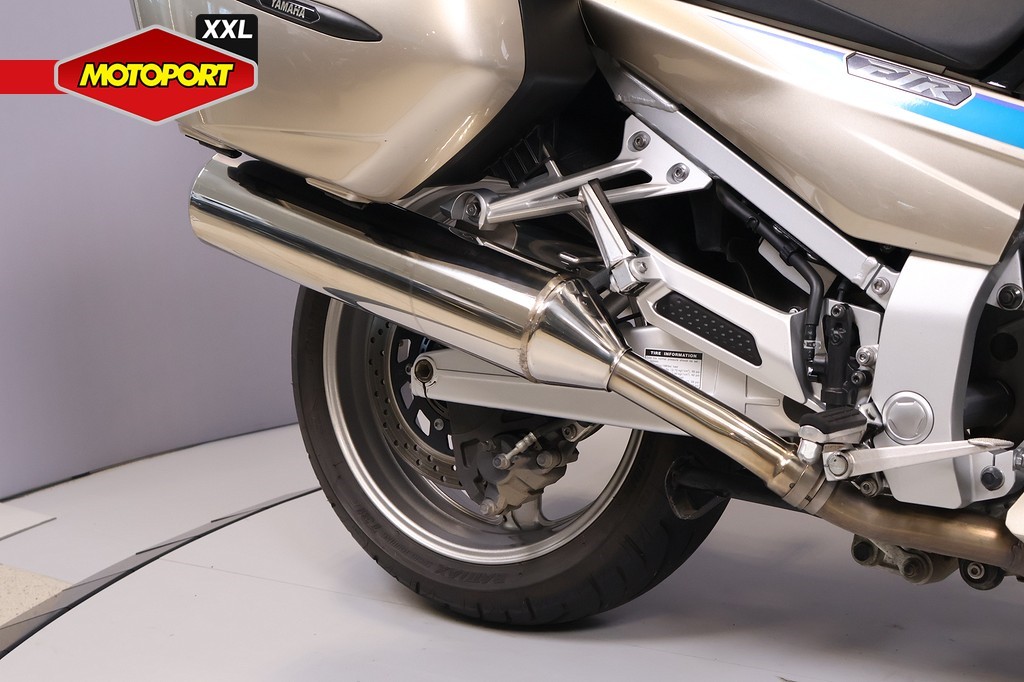 YAMAHA - FJR 1300 A