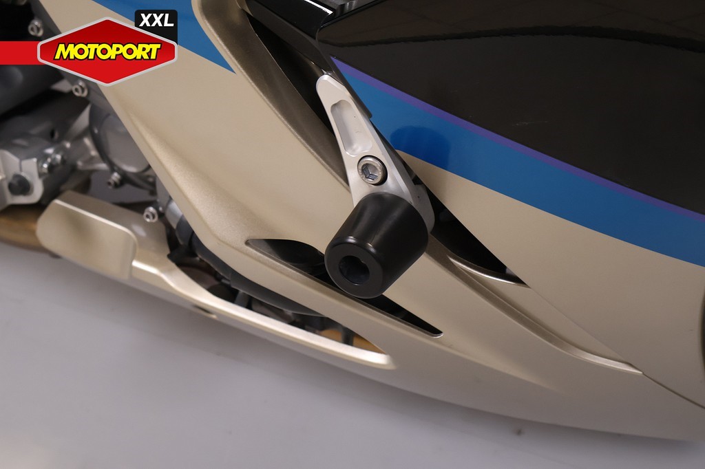 YAMAHA - FJR 1300 A
