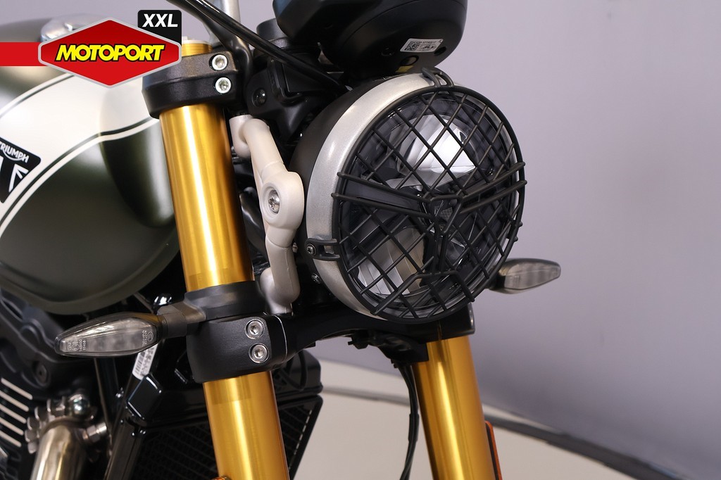 TRIUMPH - SCRAMBLER 400 X