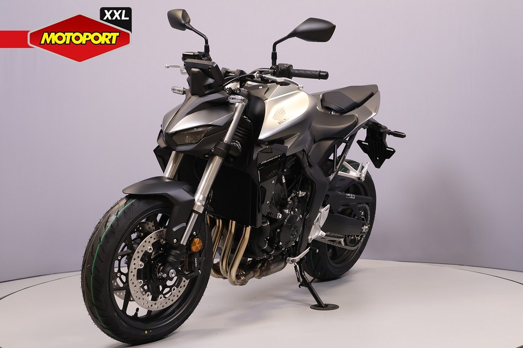 HONDA - CB 1000 HORNET