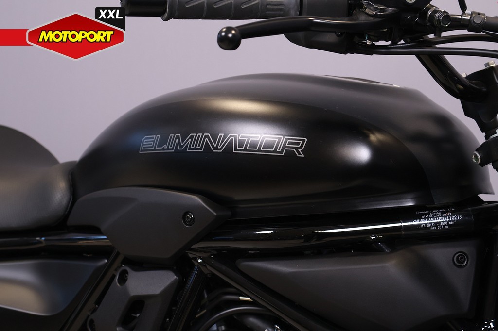 KAWASAKI - ELIMINATOR 500 SE