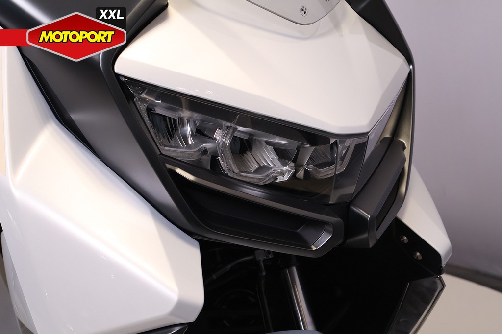 BMW - C 400 GT