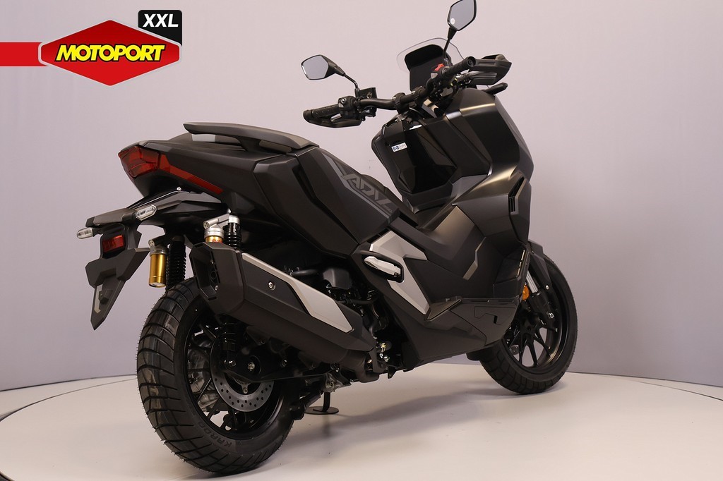 HONDA - ADV 350