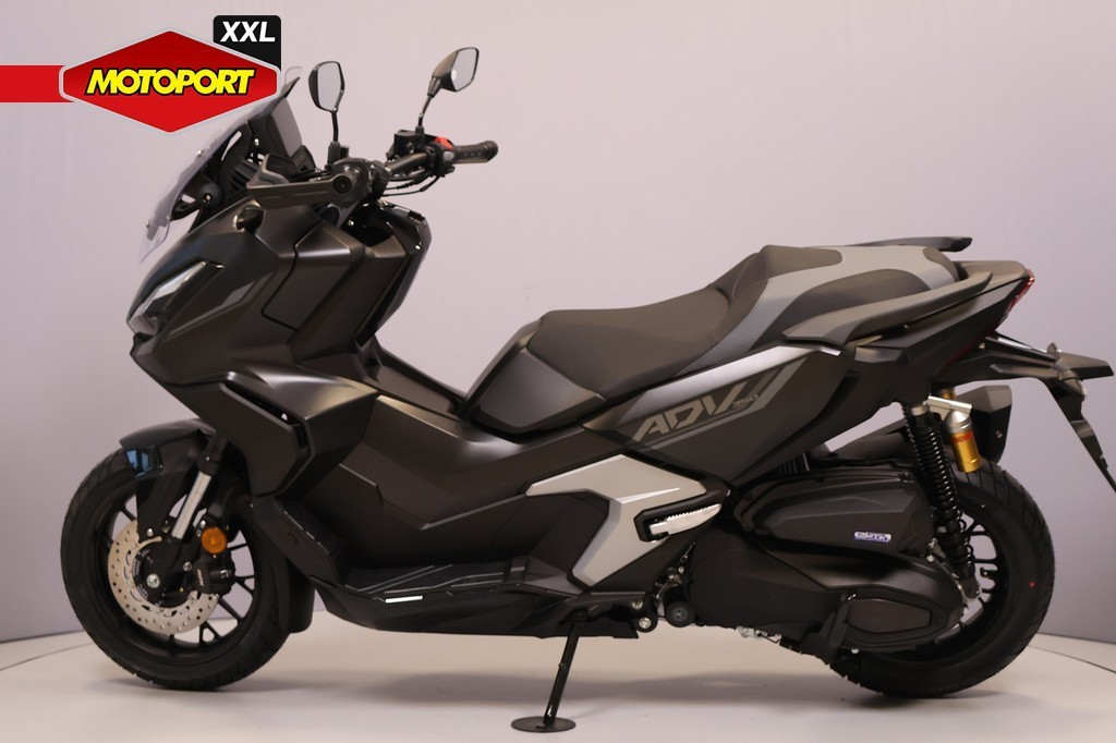 HONDA - ADV 350