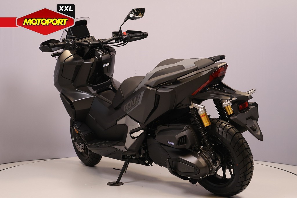 HONDA - ADV 350