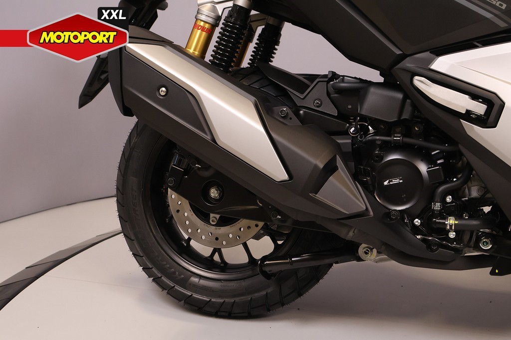 HONDA - ADV 350