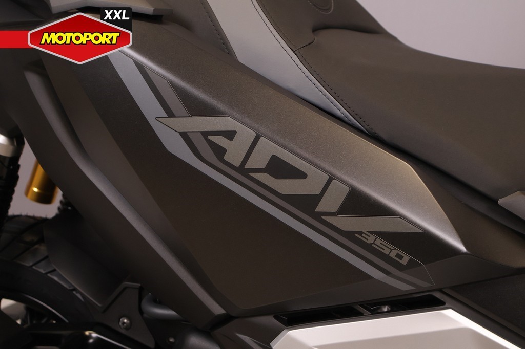 HONDA - ADV 350