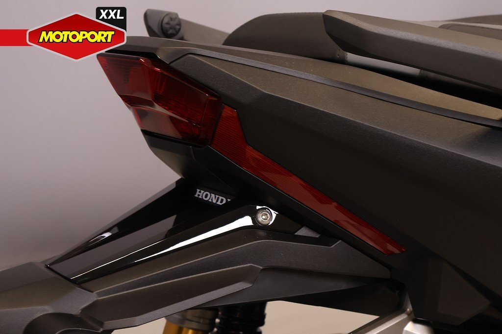 HONDA - ADV 350